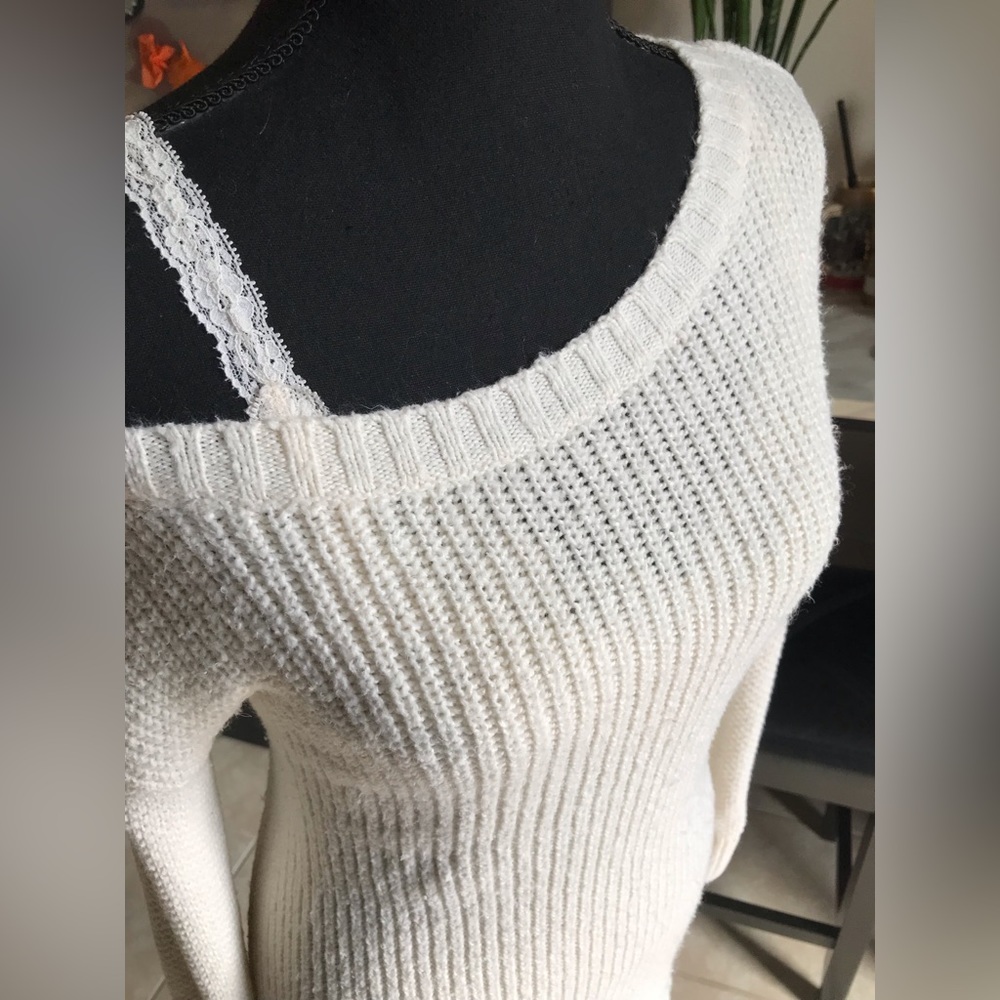 Y2K Hollister ivory sweater dress - Picture 2 of 12